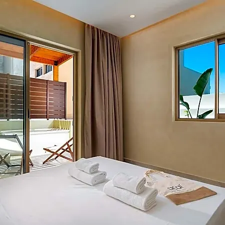Hotel Acai Plant Based 4*